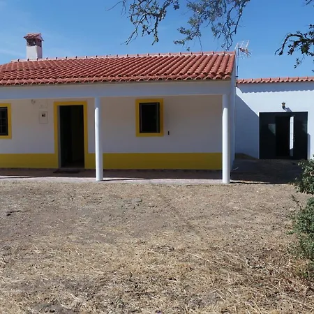Monte Ferrarias Prázdninový dům Mesquita