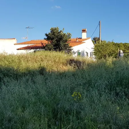 בית נופש Monte Ferrarias *